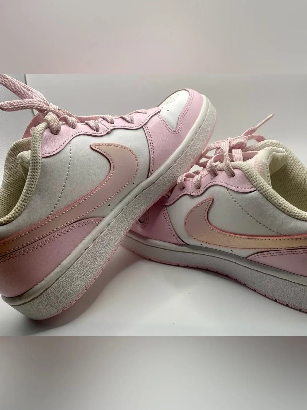(Size 7Y) Nike Court Borough Low 2 SE Girls Sneakers